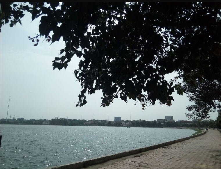 Telibandha Lake, Raipur, Chhattisgarh - Vushii.com